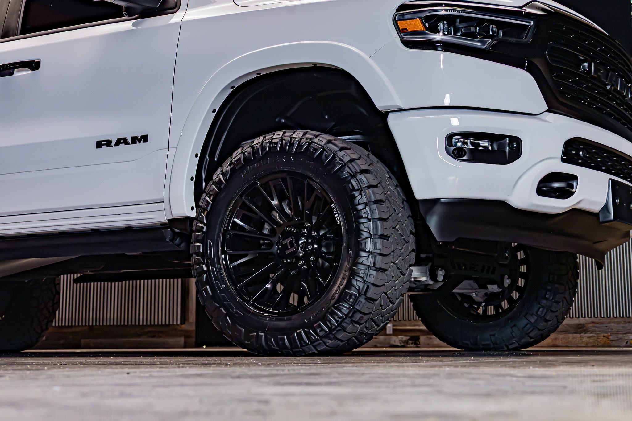 Used 2023 RAM 1500 Limited image 16