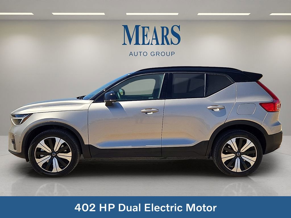 Used 2023 Volvo XC40 Recharge Plus AWD/4WD image 4