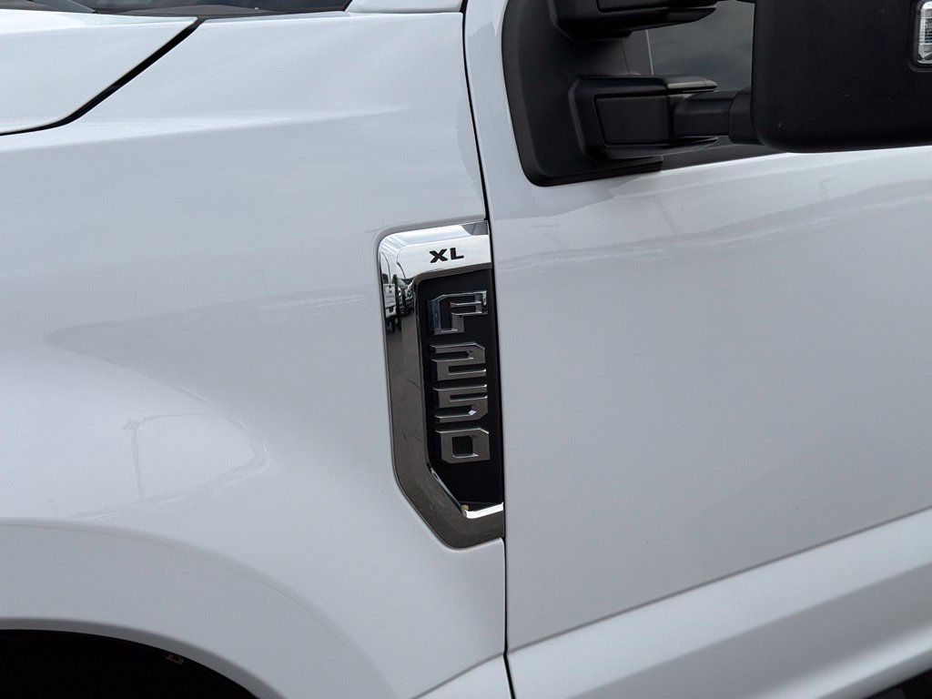 Used 2022 Ford F250 XL w/ Power Equipment Group AWD/4WD image 41