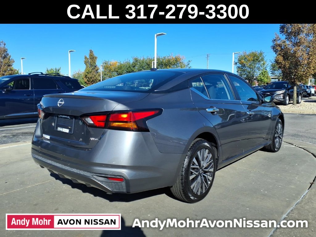 Used 2025 Nissan Altima 2.5 SV AWD/4WD image 7