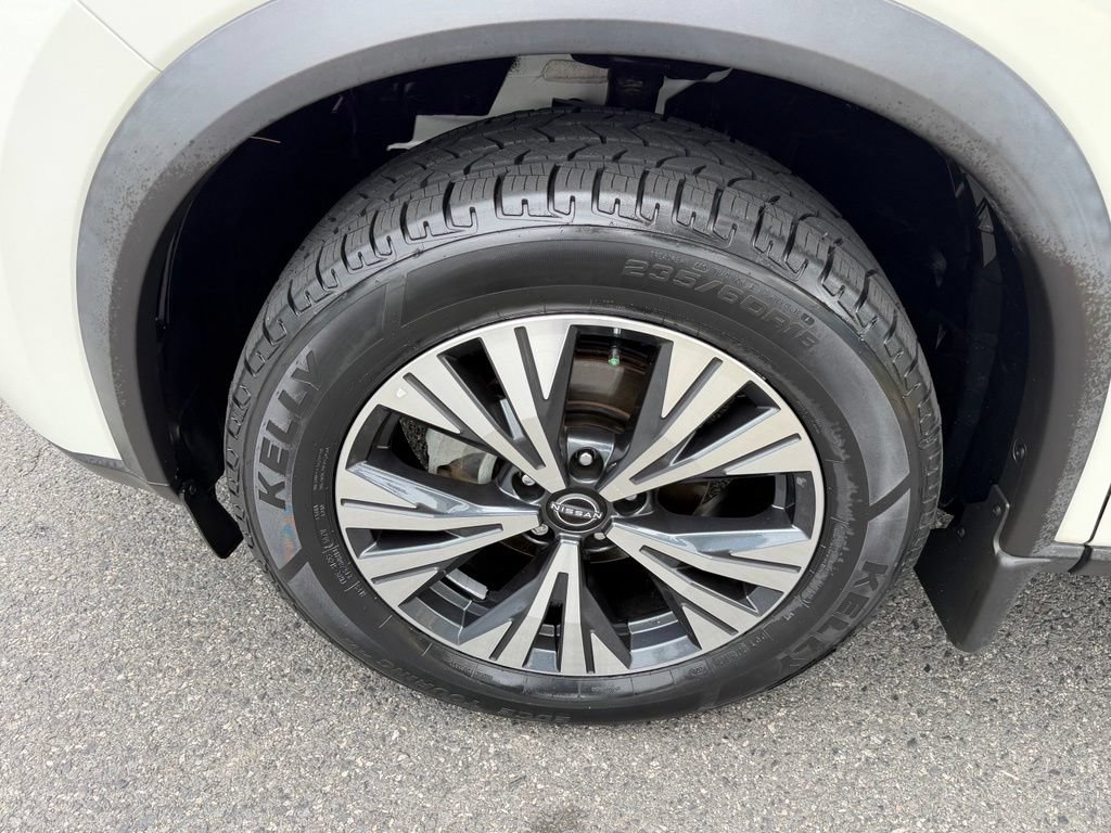 Used 2023 Nissan Rogue SV AWD/4WD image 13