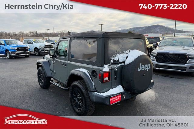 Used 2021 Jeep Wrangler Sport image 5
