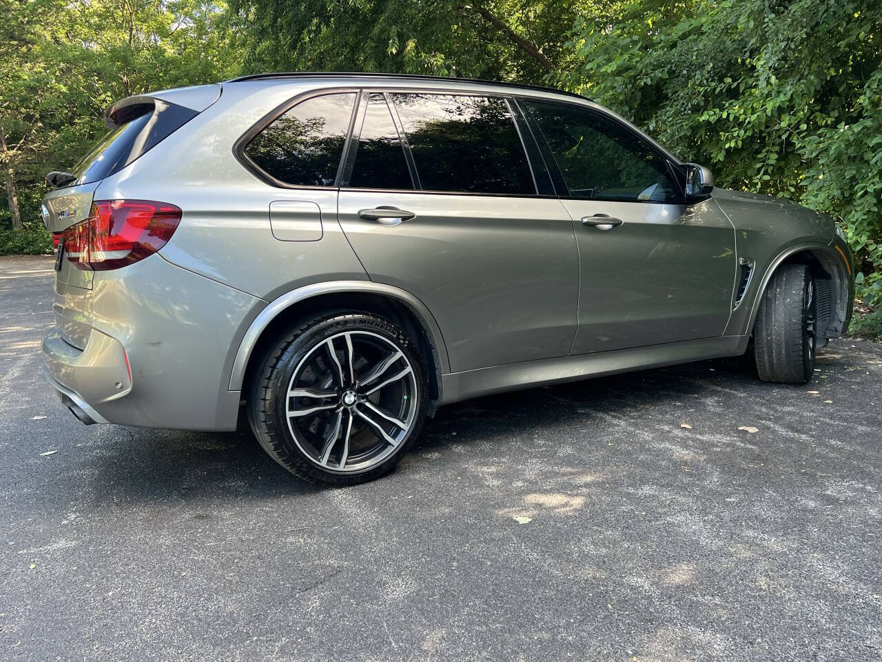 Used 2016 BMW X5 M AWD/4WD image 8