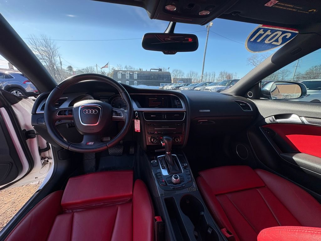 Used 2011 Audi S5 Premium Plus image 24