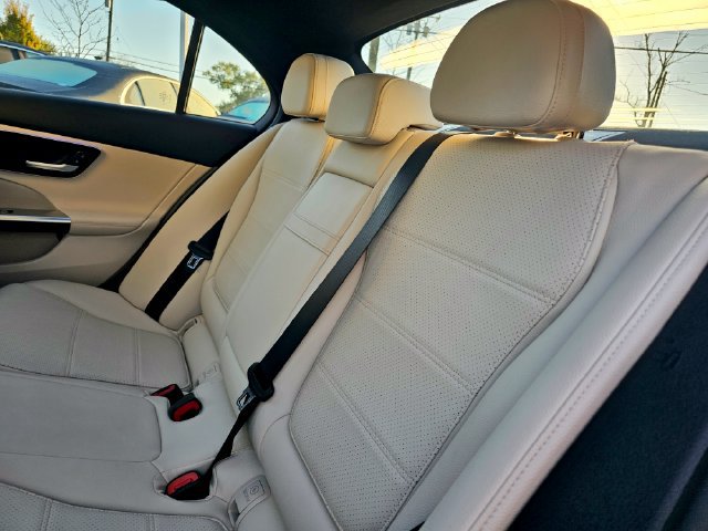 Certified 2023 Mercedes-Benz C 300 4MATIC Sedan image 25