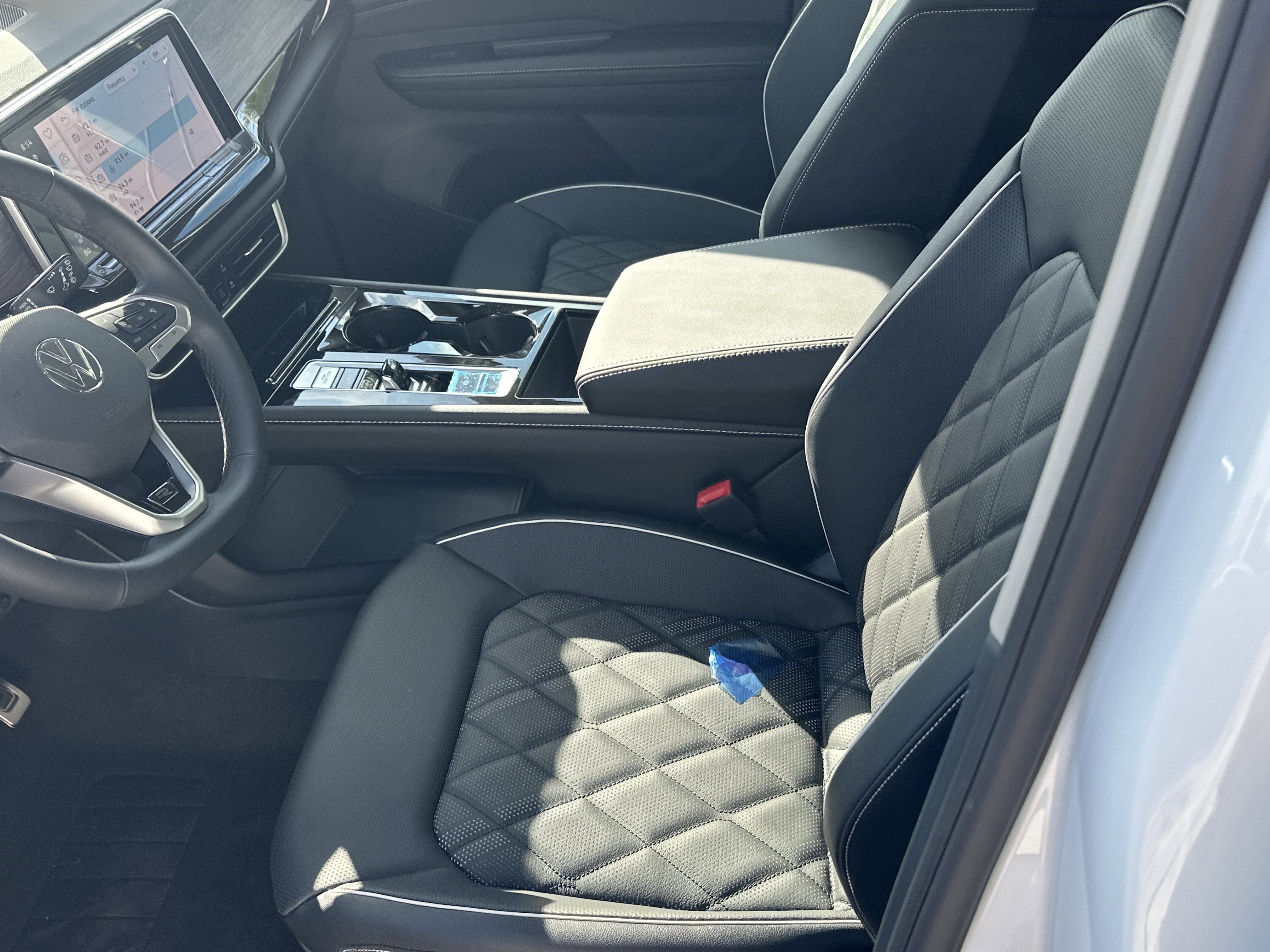 New 2026 Volkswagen Atlas SEL Premium R-Line AWD/4WD image 15