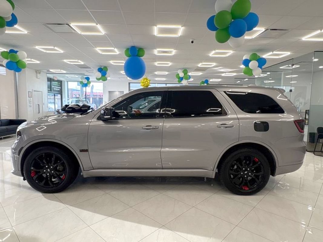 Used 2019 Dodge Durango R/T w/ Blacktop Package AWD/4WD image 4