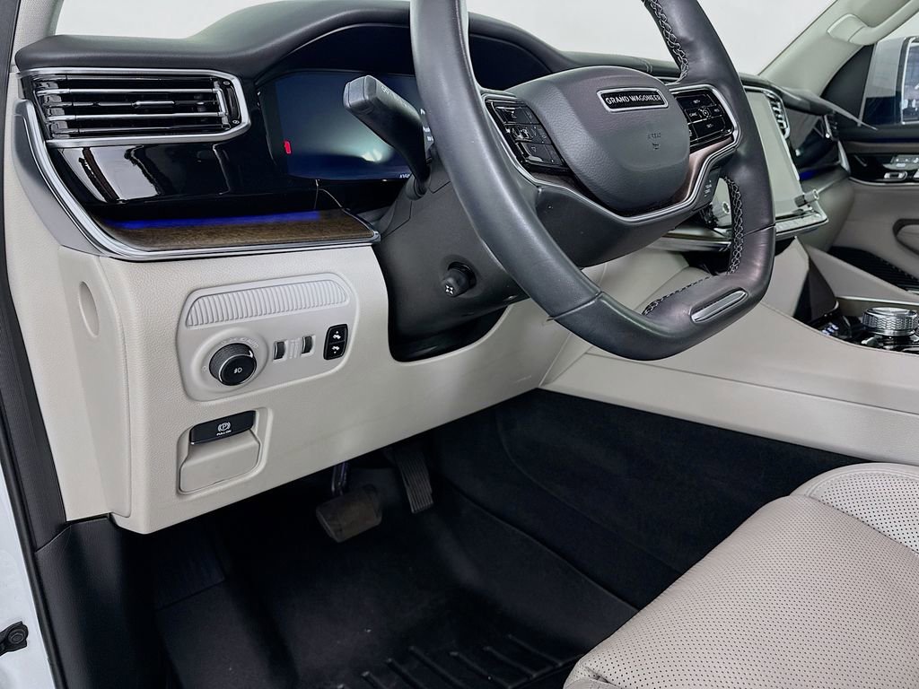 Used 2022 Jeep Grand Wagoneer Series I image 4