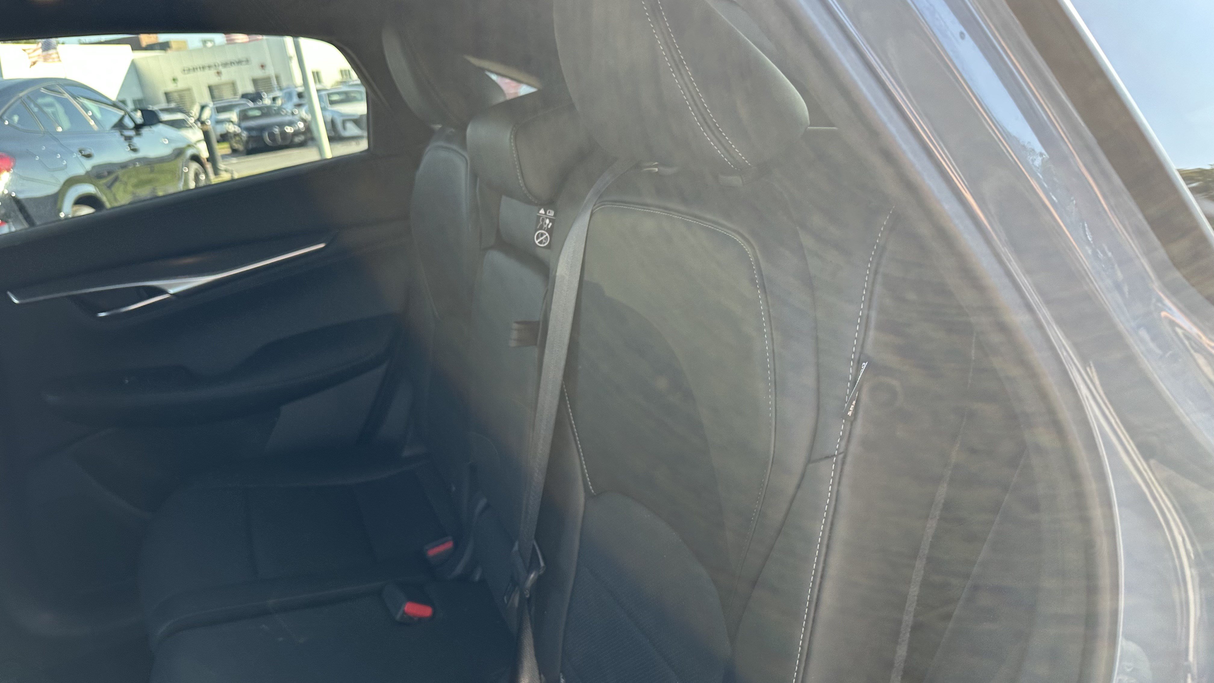 Used 2024 INFINITI QX60 Luxe AWD/4WD image 32