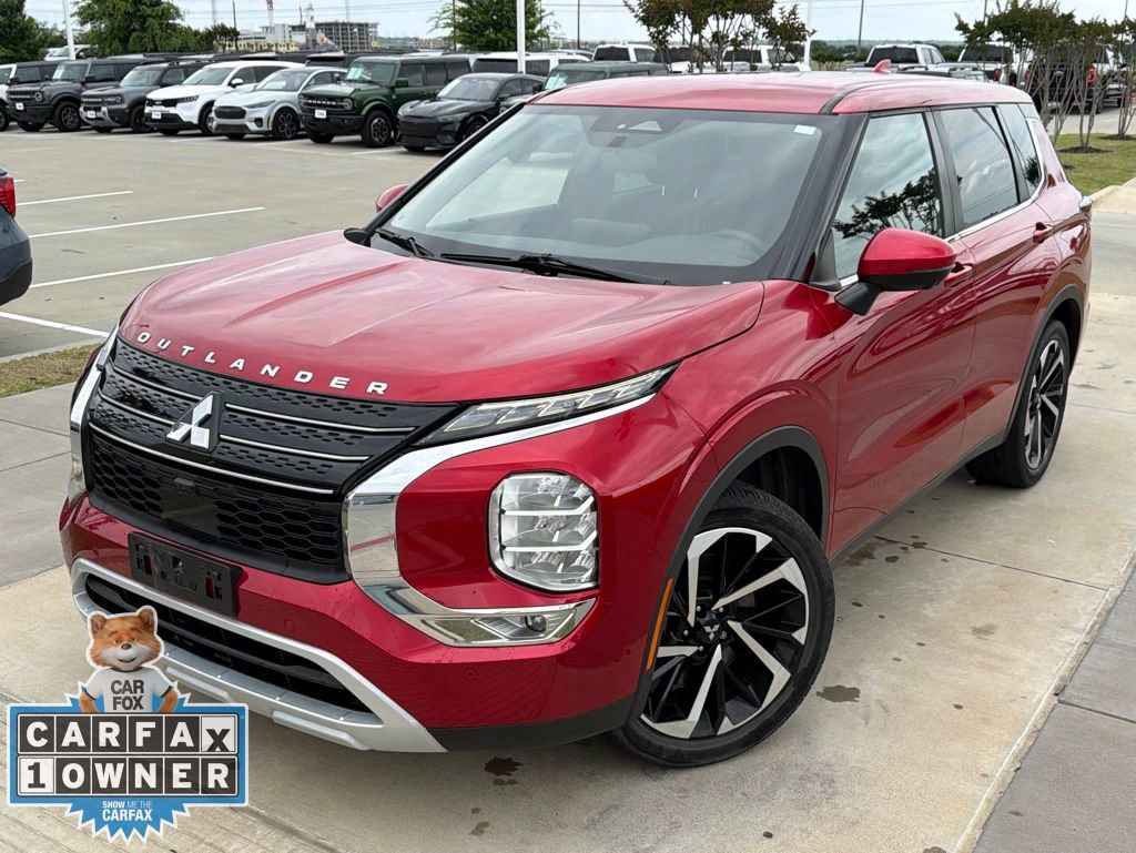 Used 2022 Mitsubishi Outlander SE FWD image 3