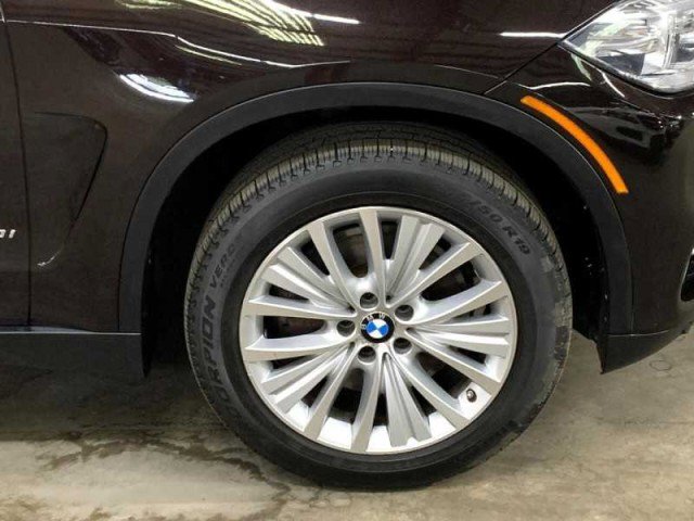 Used 2015 BMW X5 xDrive50i AWD/4WD image 14