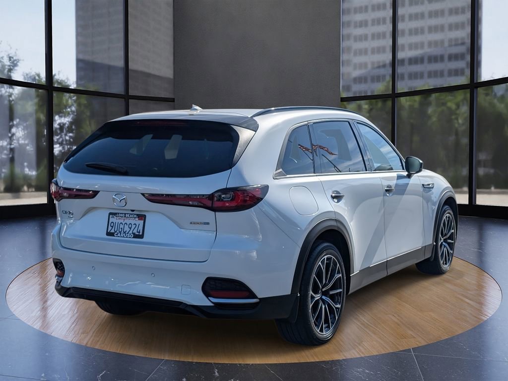 Certified 2025 MAZDA CX-70 Plug-In Hybrid w/ Premium Pkg image 4