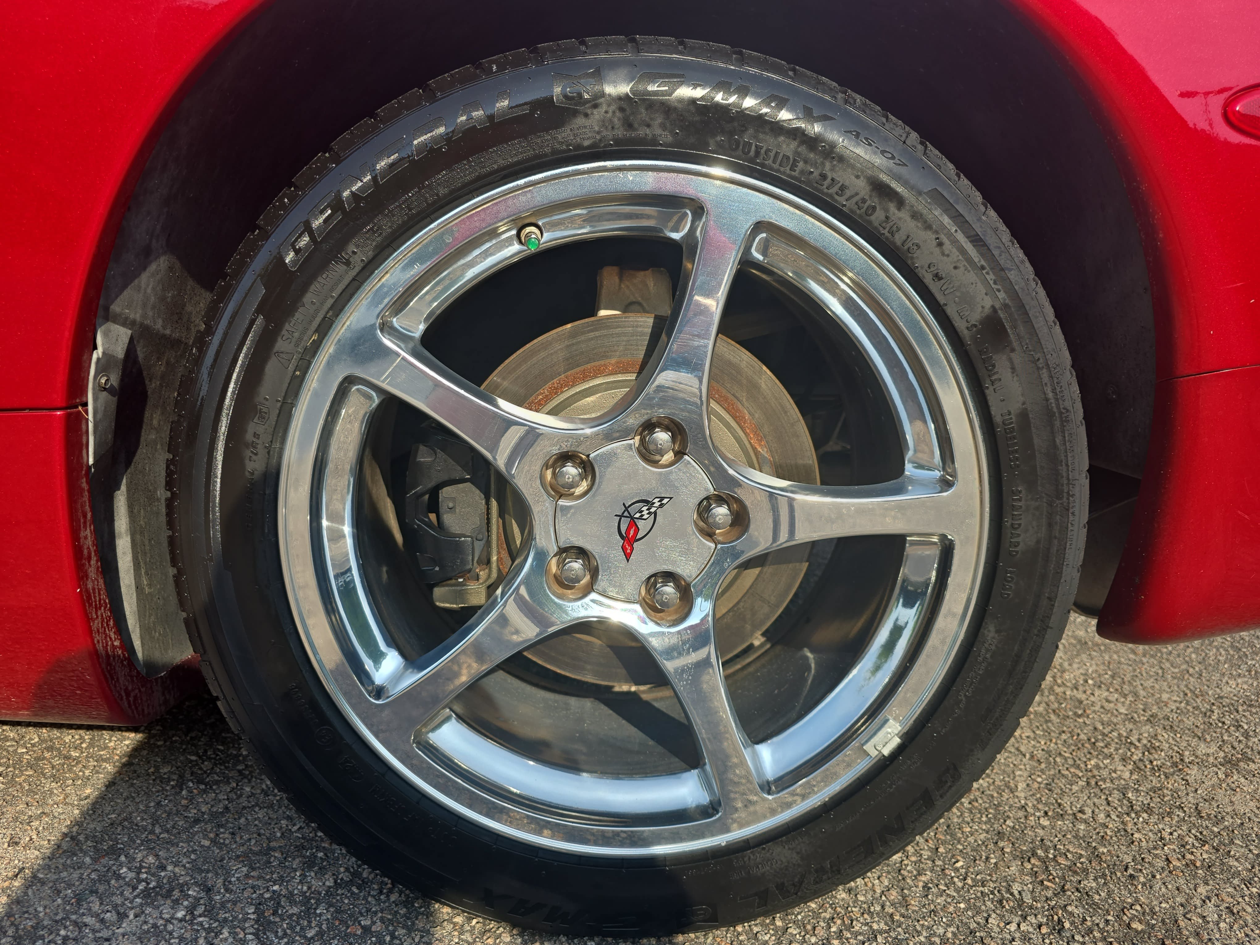 Used 2004 Chevrolet Corvette Convertible w/ Preferred Equipment Group RWD image 26