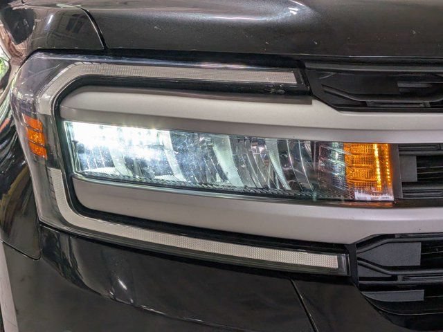 Used 2024 Ford Expedition XLT RWD image 10