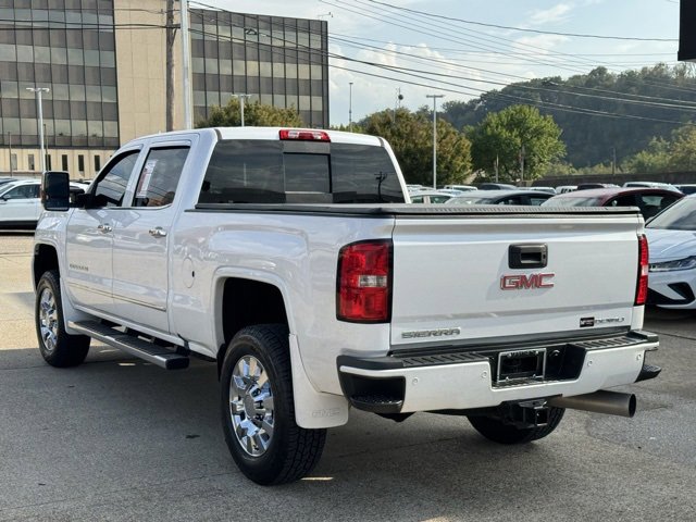 Used 2019 GMC Sierra 2500 Denali w/ Duramax Plus Package image 3