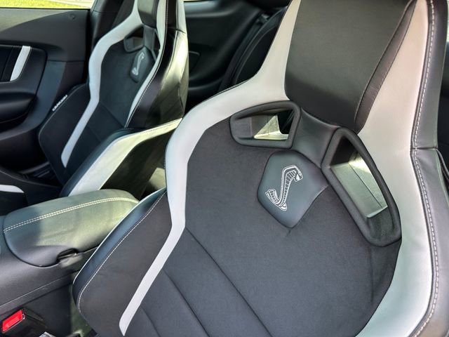 Used 2021 Ford Mustang Shelby GT500 w/ Technology Package image 16