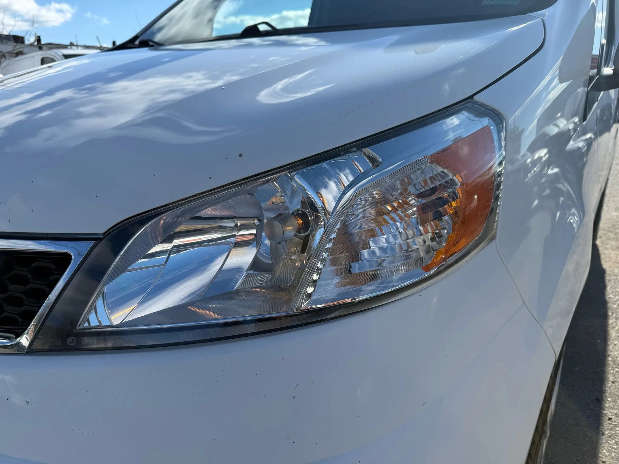 Used 2019 Nissan NV200 SV w/ Navigation Package image 14