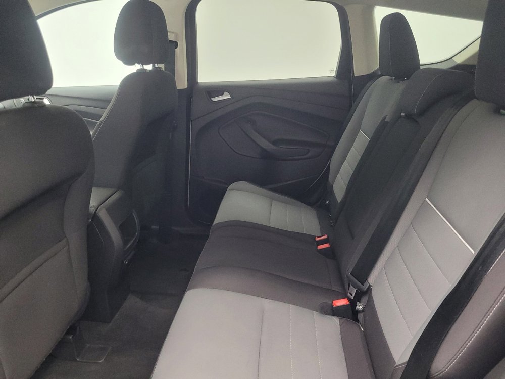 Used 2013 Ford Escape SE image 18