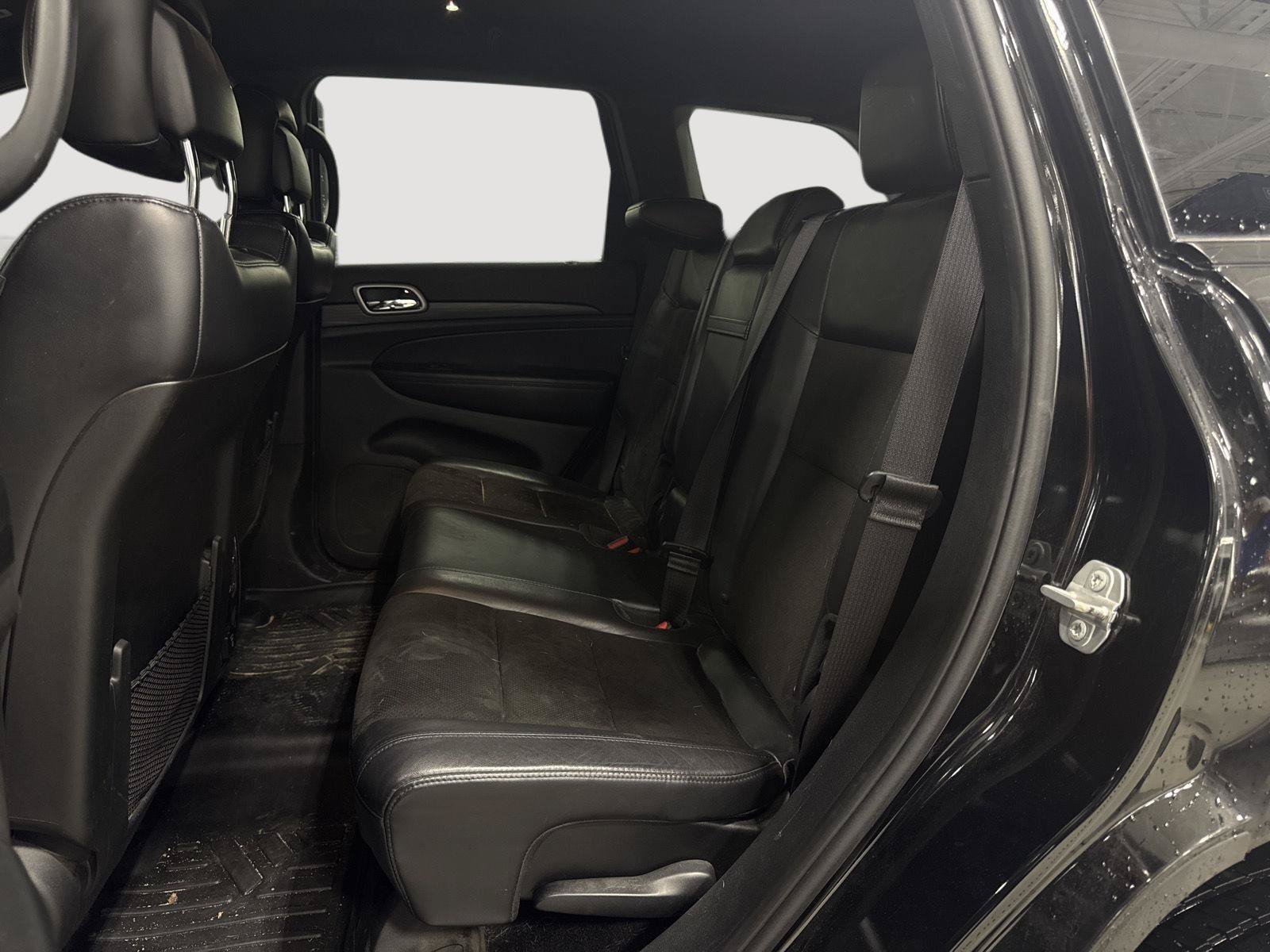 Used 2019 Jeep Grand Cherokee Altitude AWD/4WD image 7