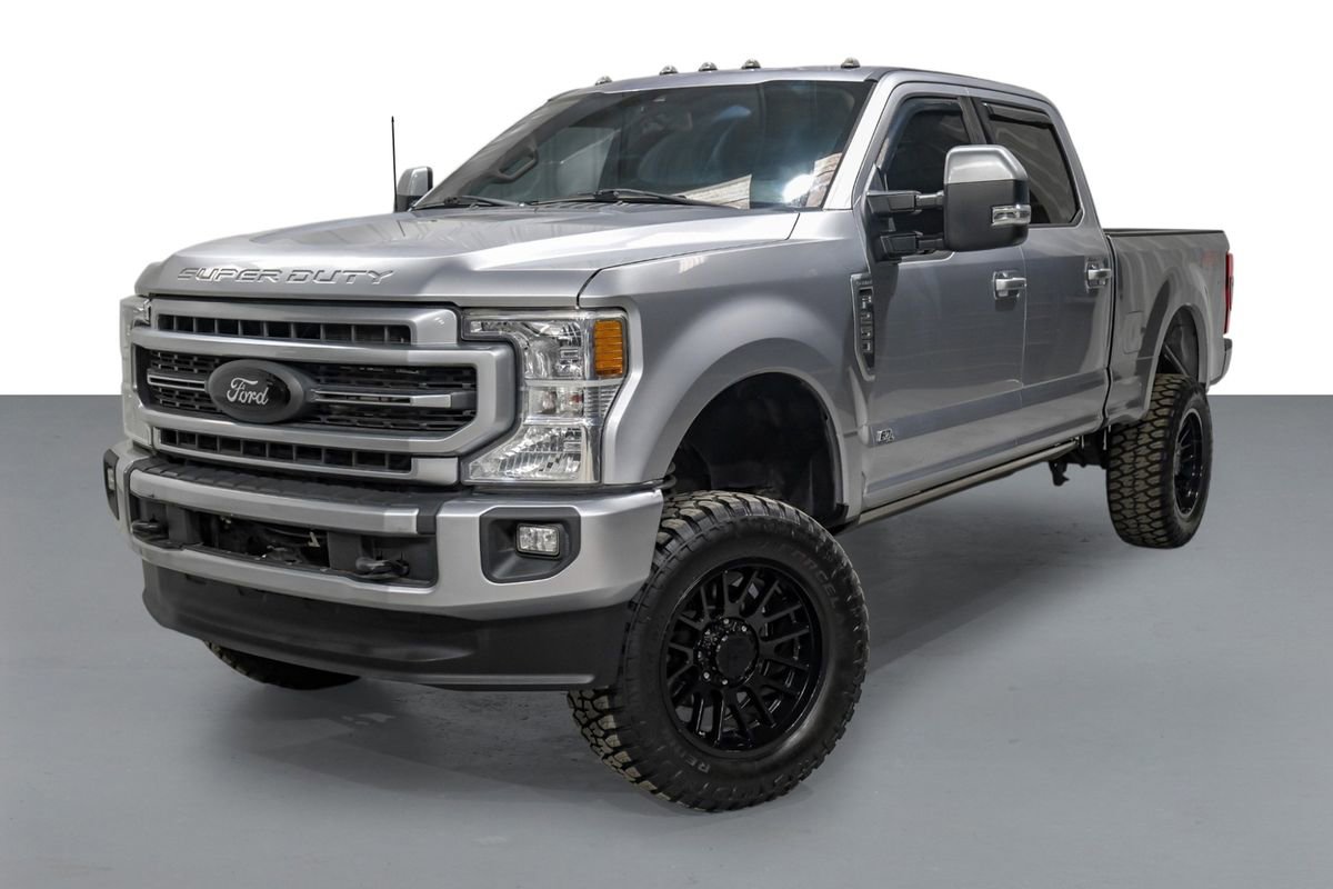 Used 2020 Ford F250 Lariat w/ Lariat Ultimate Package image 4