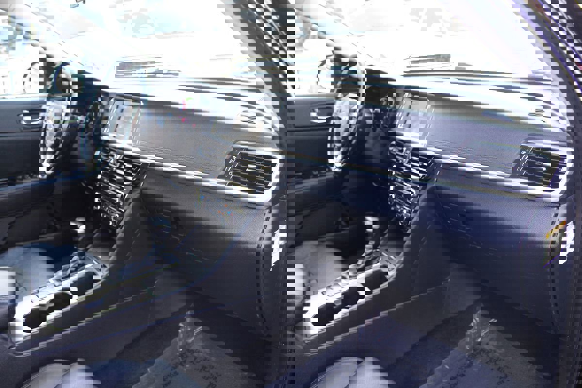 Used 2019 Kia Optima EX image 21