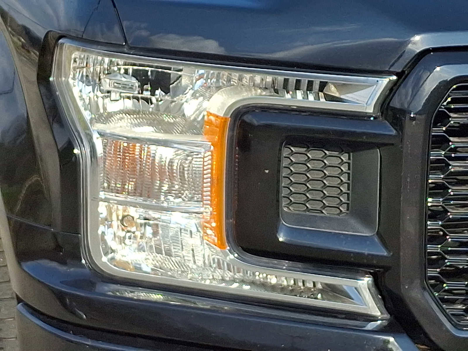 Used 2020 Ford F150 XL w/ Equipment Group 101A Mid image 9