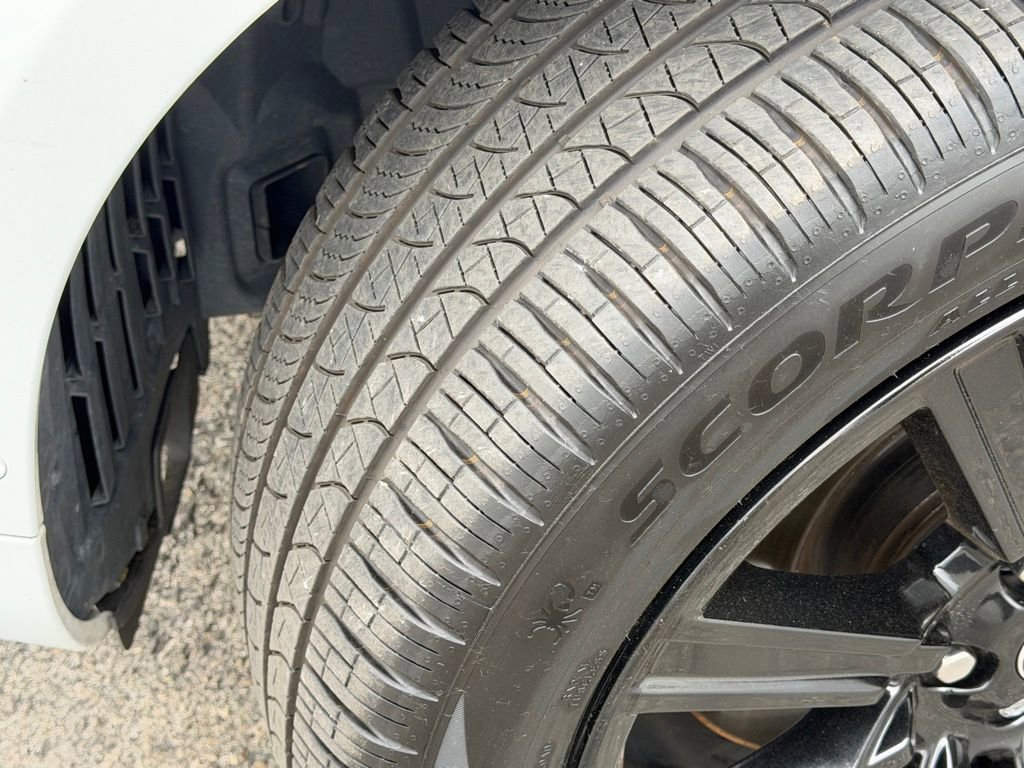 Used 2022 Land Rover Range Rover Sport HST image 16