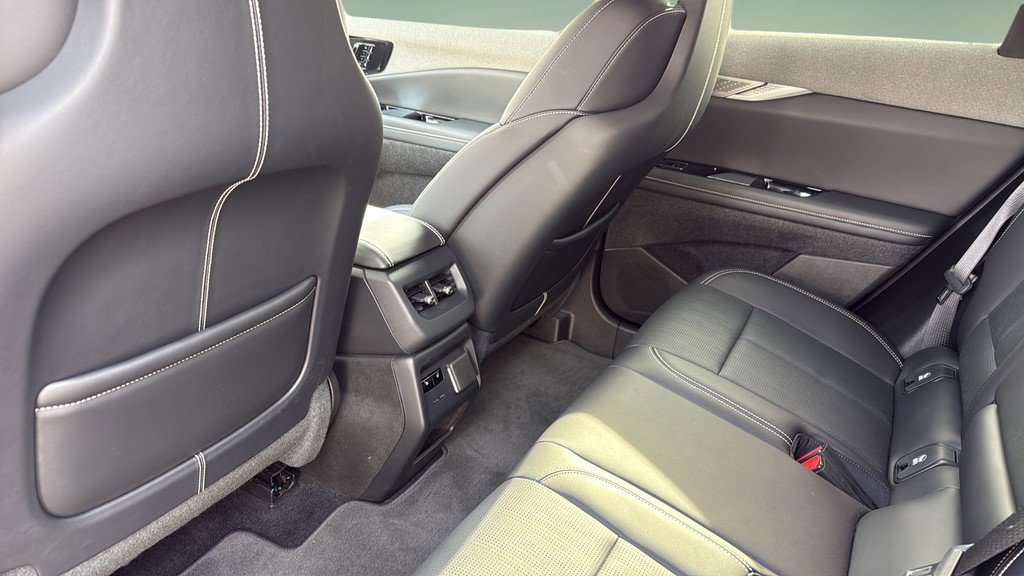 Certified 2025 Cadillac Optiq Sport 2 image 10