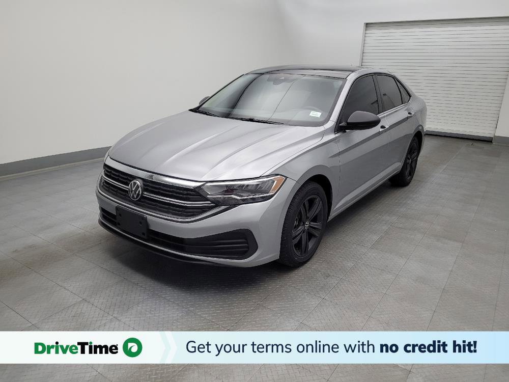 Used 2024 Volkswagen Jetta SE