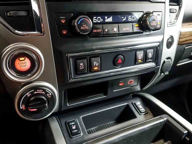 Used 2020 Nissan Titan SL AWD/4WD image 24
