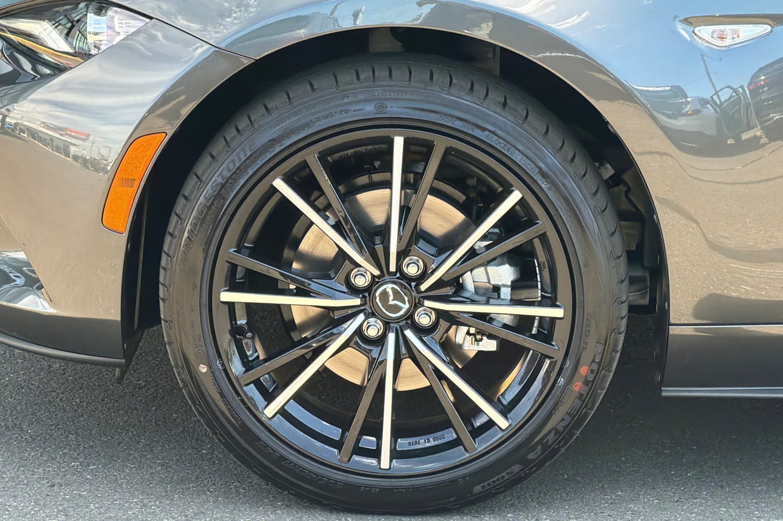 New 2026 MAZDA MX-5 Miata Grand Touring w/ Weather Package RWD image 25