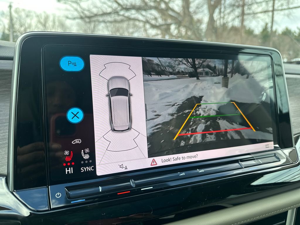 New 2026 Volkswagen Atlas SEL image 10