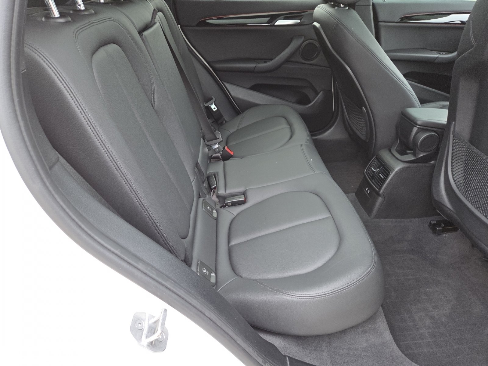 Used 2022 BMW X1 xDrive28i w/ Convenience Package AWD/4WD image 24