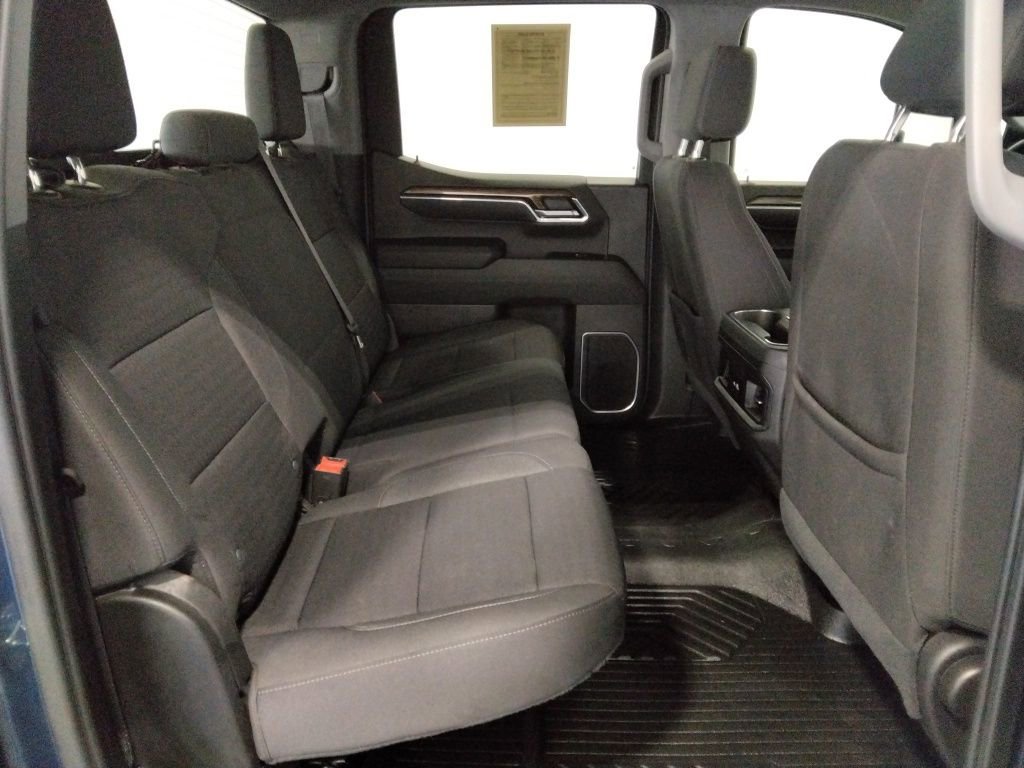 Used 2023 Chevrolet Silverado 1500 RST w/ Z71 Off-Road Package image 36