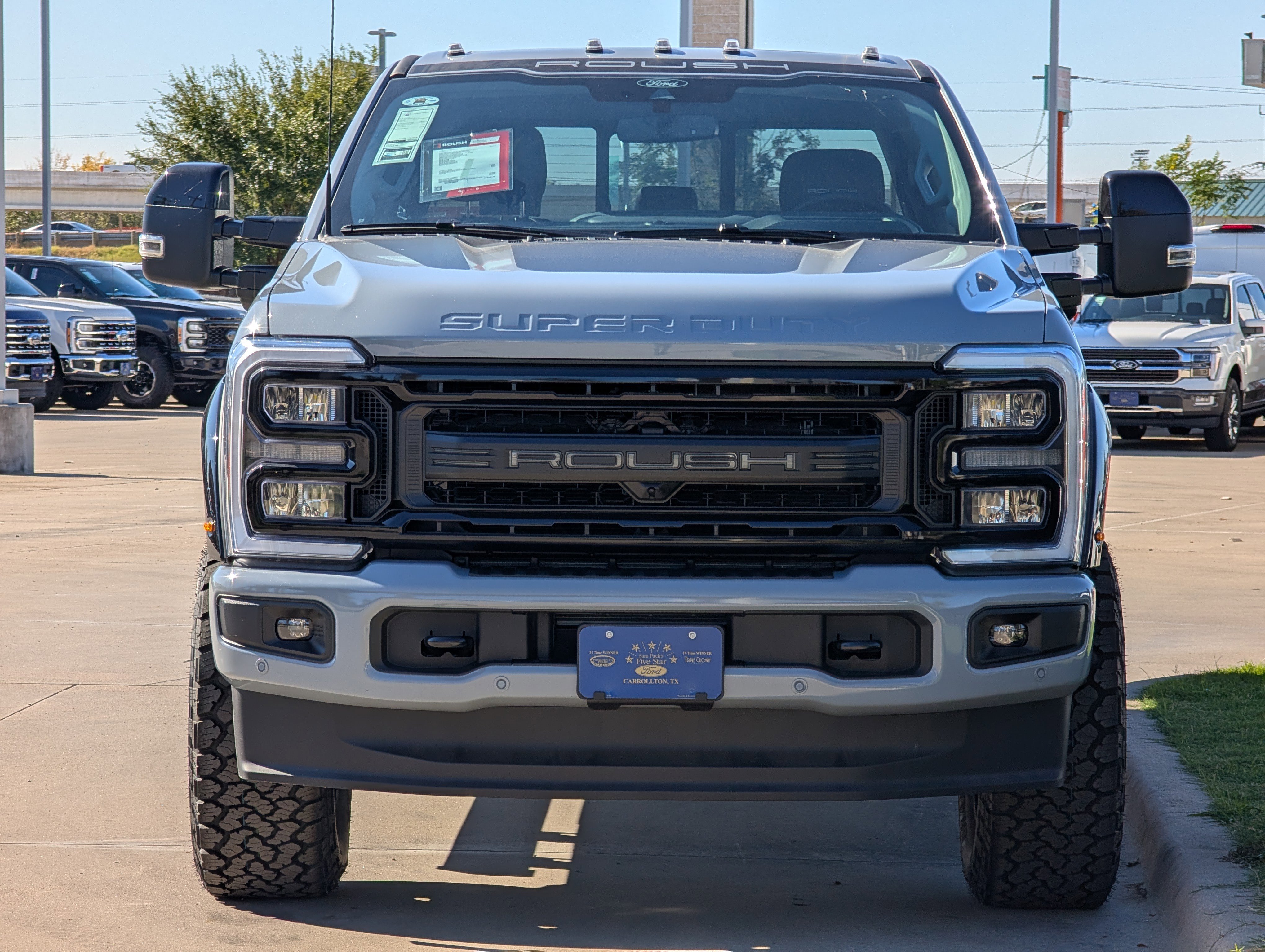 New 2026 Ford F250 Lariat w/ Black Appearance Package image 7