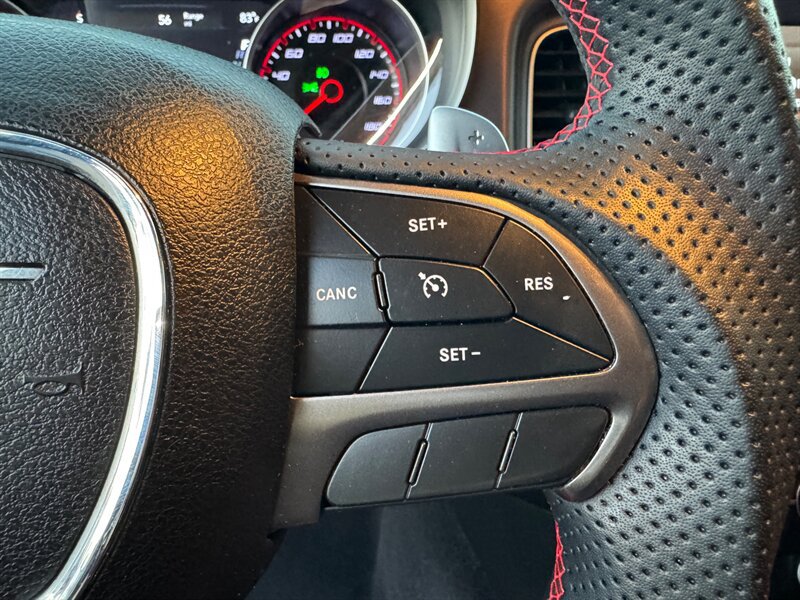Used 2019 Dodge Charger Scat Pack w/ Dynamics Package RWD image 24