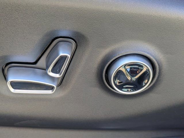 New 2026 Chrysler Pacifica Pinnacle FWD image 17