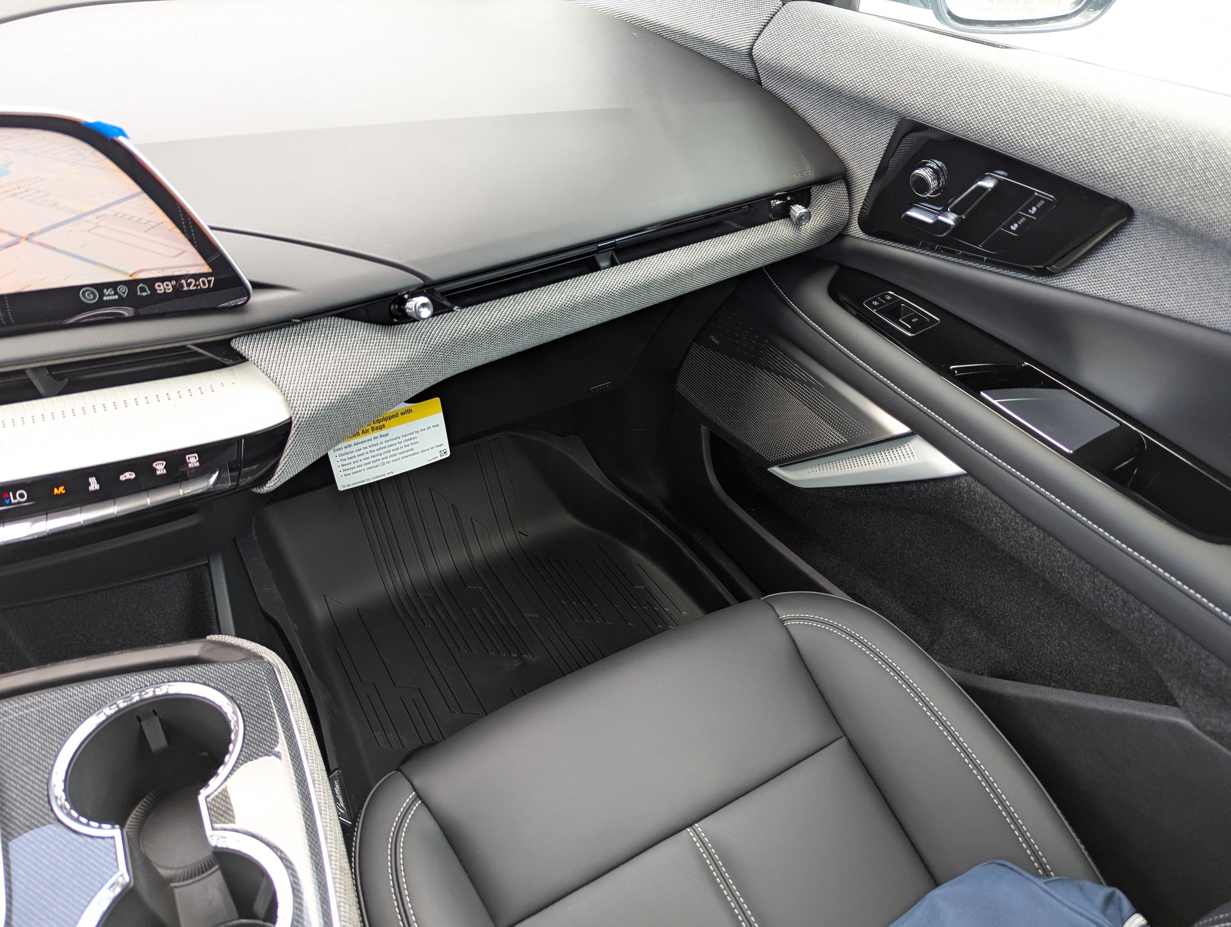 New 2026 Cadillac Optiq Sport 1 w/ LPO, Floor Liner Package RWD image 16