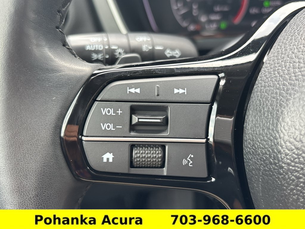 Used 2024 Honda Pilot Touring image 12