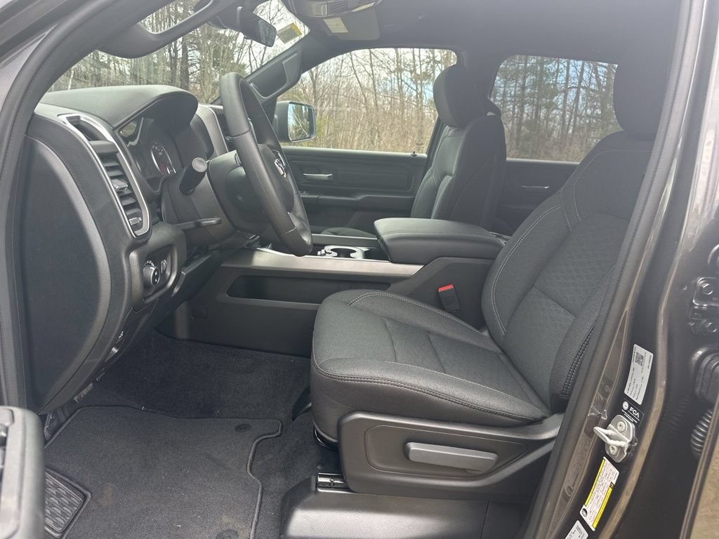 New 2026 RAM 1500 Express AWD/4WD image 10