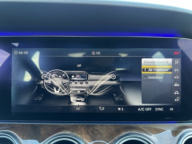 Certified 2018 Mercedes-Benz E 300 4MATIC image 17