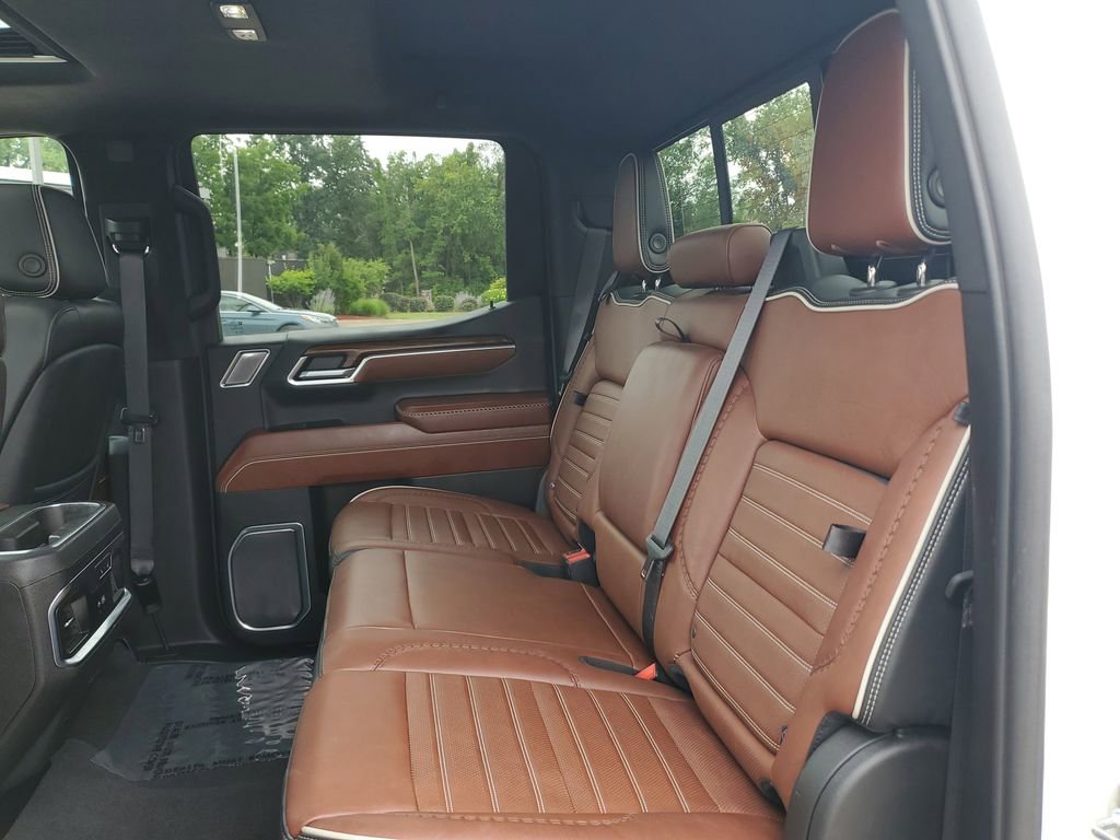 Used 2022 GMC Sierra 1500 Denali Ultimate image 9