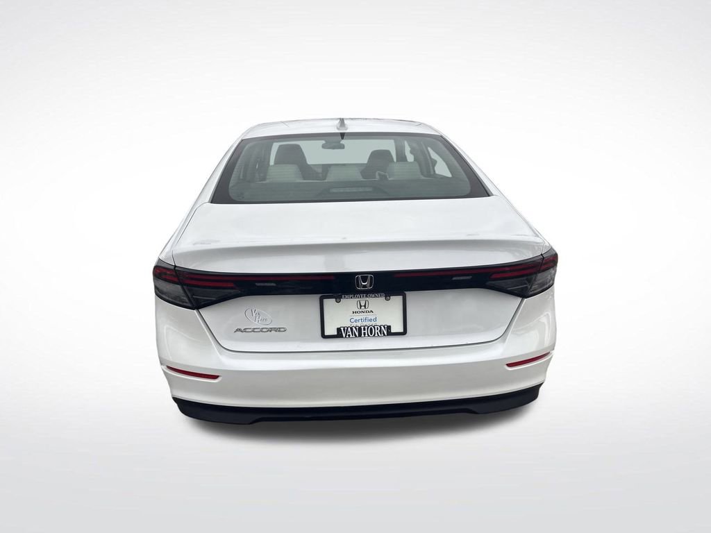 Used 2024 Honda Accord LX image 11