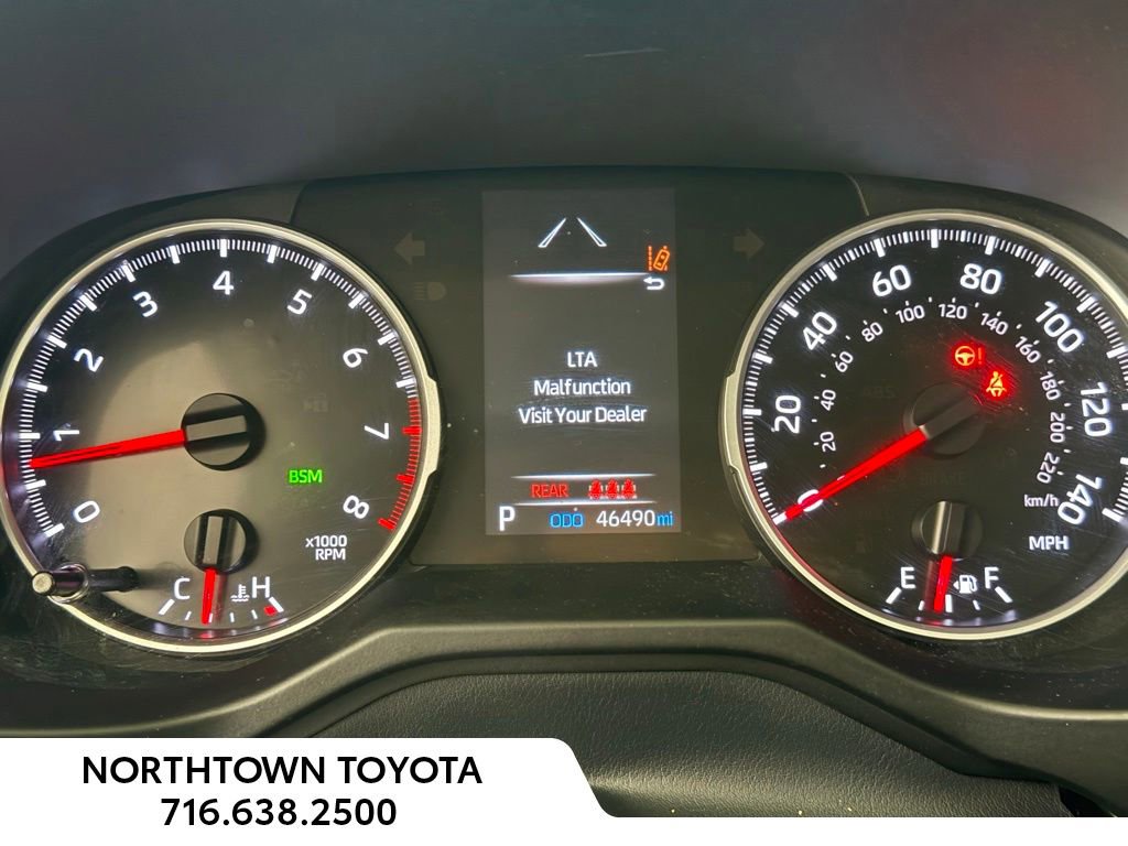 Used 2019 Toyota RAV4 XLE w/ Convenience Package AWD/4WD image 8