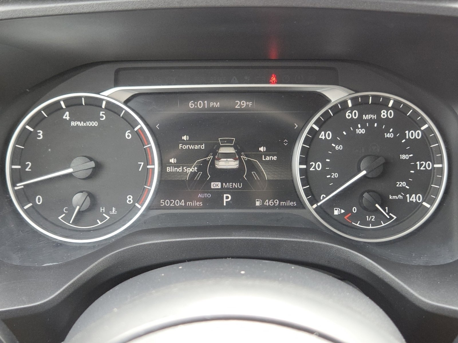 Used 2024 Nissan Rogue SV image 29