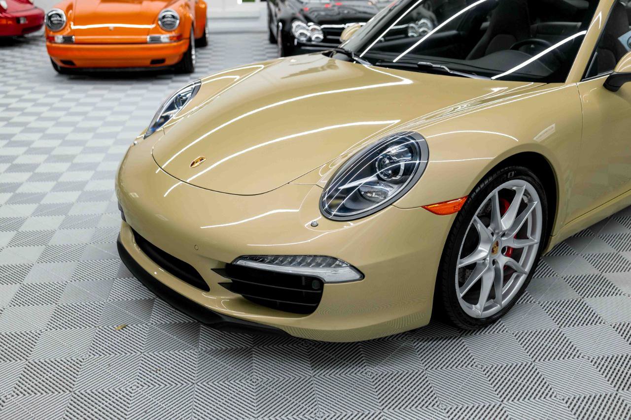 Used 2014 Porsche 911 Carrera S RWD image 14