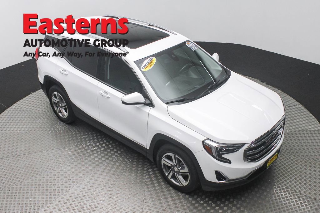 Used 2021 GMC Terrain SLT w/ Infotainment Package II AWD/4WD image 3