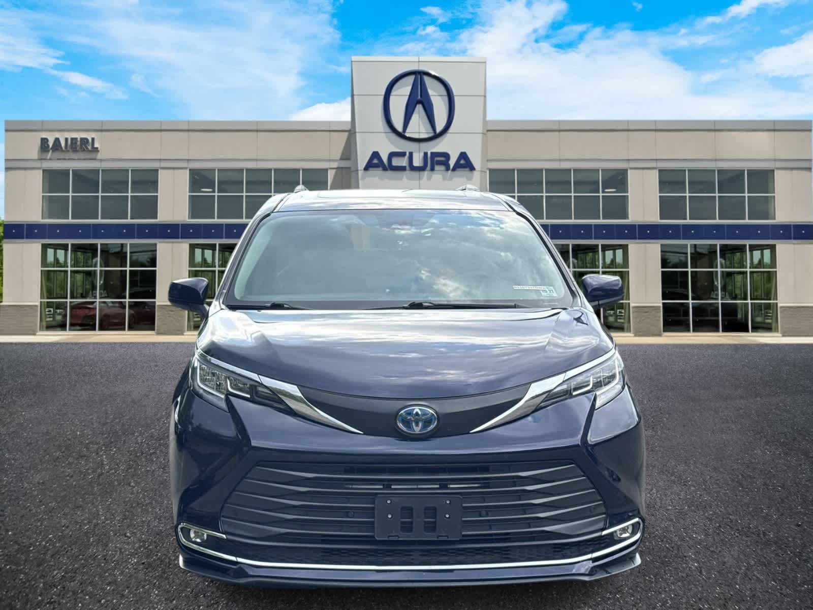 Used 2022 Toyota Sienna XLE FWD image 8