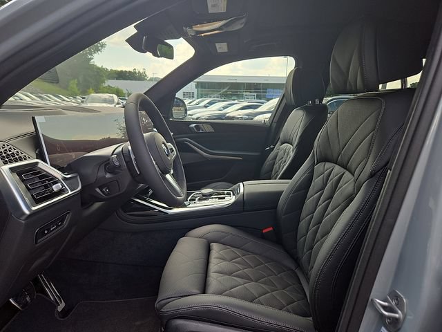 New 2027 BMW X7 xDrive40i w/ M Sport Package AWD/4WD image 7