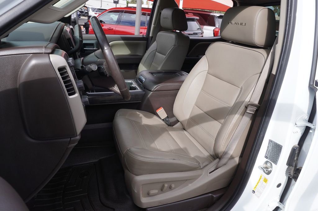 Used 2016 GMC Sierra 3500 Denali w/ Duramax Plus Package image 14